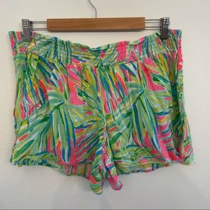 Lilly Pulitzer stretchy shorts